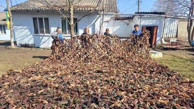 шалені голки, волонтери Подільськ, маскувальні сітки