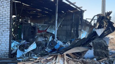 Наслідки удару по підприємству у Глухові