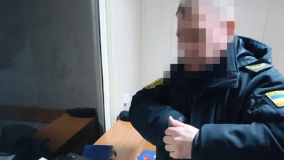 На Волині двом затриманим на хабарі митникам обрали запобіжний захід