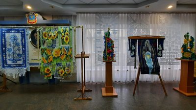 В Миколаєві відкрили виставку робіт майстрині Наталі Мазур
