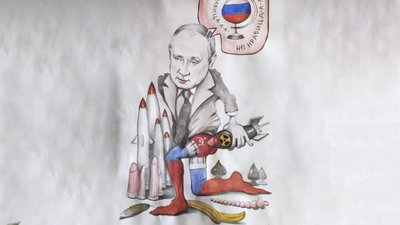 "Паразит та армія свиней": вінницький художник висміює амбіції путіна у картинах "Паразит та армія свиней": вінницький художник висміює амбіції путіна у картинах