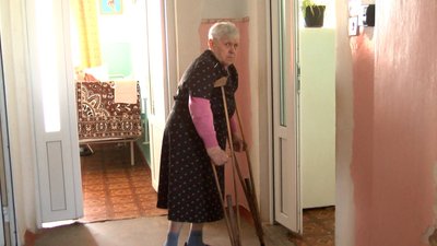 На Вінниччину евакуювали 15 людей з окупованих територій Донеччини На Вінниччину евакуювали 15 людей з окупованих територій Донеччини