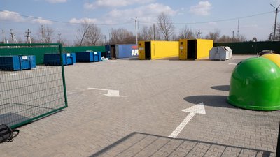 З початку року понад 200 тонн сміття здали у хмельницькі центри управління відходами