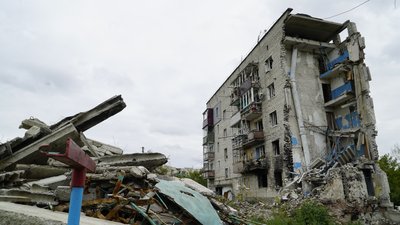 "Гірше, аніж в будь-якому фільмі": фоторепортаж зі звільненого Ізюма "Гірше, аніж в будь-якому фільмі": фоторепортаж зі звільненого Ізюма