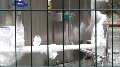У Житомирі у лікарні №1 встановили 2-тонний резервуар для рідкого кисню У Житомирі у лікарні №1 встановили 2-тонний резервуар для рідкого кисню