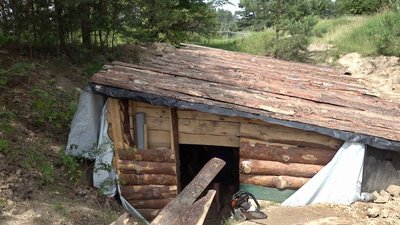 криївка в дитячому таборі криївка в дитячому таборі