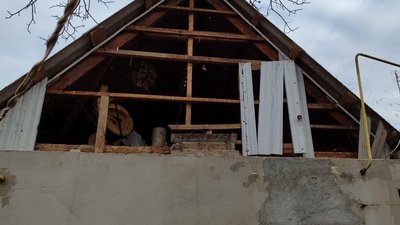 На Одещині через нічну атаку "шахедів" були пошкоджені приватні будинки та табір відпочинку На Одещині через нічну атаку "шахедів" були пошкоджені приватні будинки та табір відпочинку