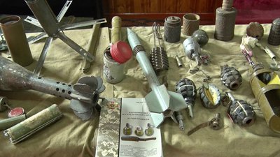 У Тернополі волонтери організували урок "Мінної безпеки" У Тернополі волонтери організували урок "Мінної безпеки"