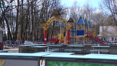 Франківцям обмежили відвідування парків і дитмайданчиків під час карантину