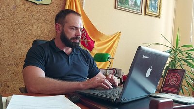 "Тепер спимо спокійно": як живуть переселенці у місті Первомайський на Харківщині "Тепер спимо спокійно": як живуть переселенці у місті Первомайський на Харківщині