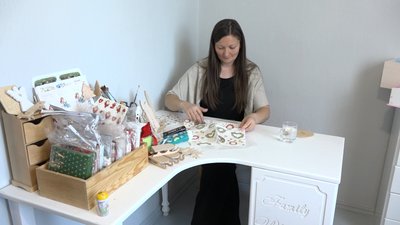 Продовжують створювати лялькові будиночки у пам'ять про сина. Подружжя Татарових з Прикарпаття Продовжують створювати лялькові будиночки у пам'ять про сина. Подружжя Татарових з Прикарпаття