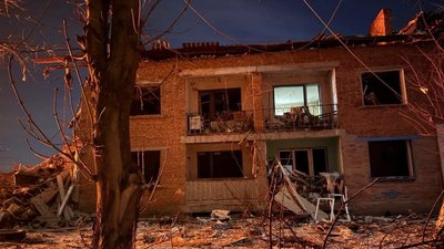 Наслідки авіаудару по Вільхуватці 22 січня, Харківська область. Наслідки авіаудару по Вільхуватці 22 січня, Харківська область.