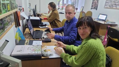 Науковці НПП "Дністровський каньйон" досліджують особливості комахи Науковці НПП "Дністровський каньйон" досліджують особливості комахи