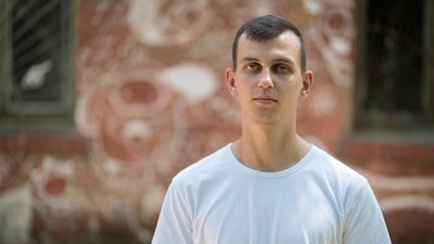 Душили, били прикладом, морили голодом. Волонтер з Дніпра про тортури, які пережив у російському полоні