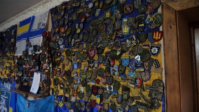 "Поранених, воїнів, медиків – усіх безкоштовно годуємо". Репортаж з придорожнього кафе на Дніпропетровщині "Поранених, воїнів, медиків – усіх безкоштовно годуємо". Репортаж з придорожнього кафе на Дніпропетровщині