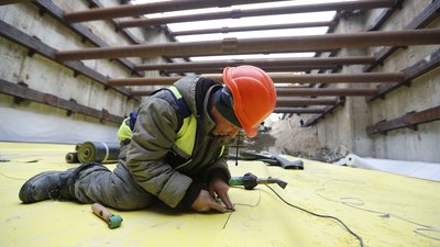 Кличко заспокоїв: будівництво метро на Виноградар іде за графіком Кличко заспокоїв: будівництво метро на Виноградар іде за графіком