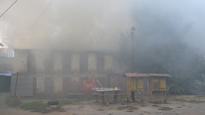 У Центральному районі Миколаєва горіли господарчі споруди У Центральному районі Миколаєва горіли господарчі споруди