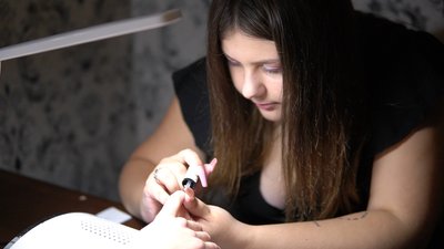 Понад 10 років живе із хворобою Лайма закарпатка Богларка Балло Понад 10 років живе із хворобою Лайма закарпатка Богларка Балло
