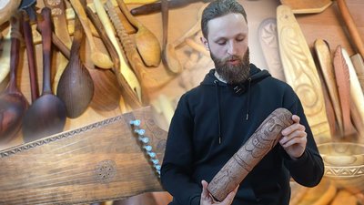 Житомир, різьбяр, Денис Ястремський, Малин, музичний інструмент