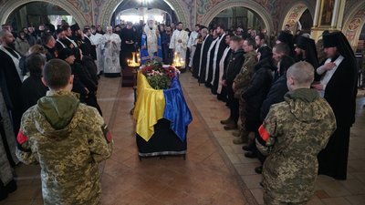 У Мукачеві попрощалися з загиблими на війні Сергієм Бідзілею
