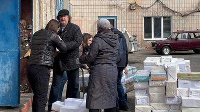 У Рівному врятували майже 250 тисяч українських книжок з Харкова