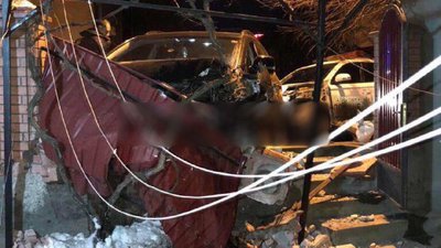 У Чернівцях патрульний поліцейський під амфетаміном потрапив у аварію