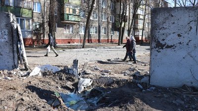Перший снаряд над головою Перший снаряд над головою