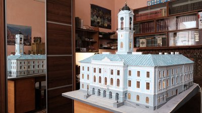 Макет чернівецької ратуші