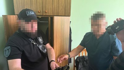 Підозрюють лікаря-рентгенолога з Рівного