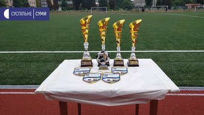 Сумські студенти розіграли “Кубок Незалежності” з футболу (ФОТО) Сумські студенти розіграли “Кубок Незалежності” з футболу (ФОТО)