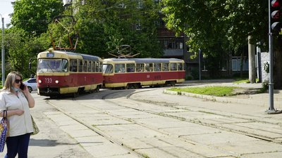 Реконструкція на вулиці Весніна у Харкові: жителі проти зносу трамвайної колії Реконструкція на вулиці Весніна у Харкові: жителі проти зносу трамвайної колії