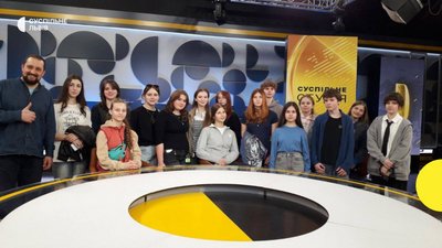 «Суспільне очима покоління Alpha»: у Львові відкрили виставку дитячих малюнків «Суспільне очима покоління Alpha»: у Львові відкрили виставку дитячих малюнків
