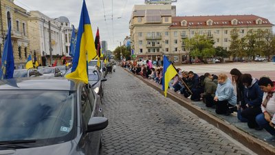 Вшанування загиблих захисників. Як це відбувається в Кропивницькому і чи змінюватимуть традиції Вшанування загиблих захисників. Як це відбувається в Кропивницькому і чи змінюватимуть традиції