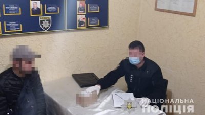 Кримінальне провадження за зберігання наркотиків: у 27-річного закарпатця вилучили марихуану