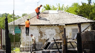 Внаслідок дронового удару РФ у Холодногірському районі Харкова був пошкоджений будинок