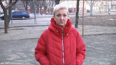 Пенсіонерка підпалила під'їзд