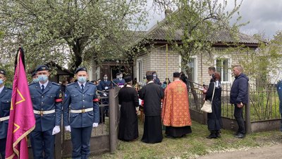 На Полтавщині попрощалися із Віктором Городніченком, який помер після поранення на Донеччині