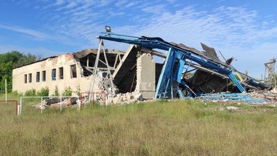 Окупанти РФ втретє обстріляли аеродром "Коротич" під Харковом: знищені ангари та спортивні літаки Окупанти РФ втретє обстріляли аеродром "Коротич" під Харковом: знищені ангари та спортивні літаки