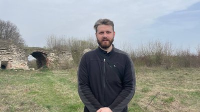 Василь Ковбаса, директор Залозецького краєзнавчого музею на Тернопільщині Василь Ковбаса, директор Залозецького краєзнавчого музею на Тернопільщині