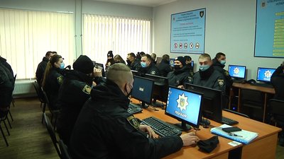 У Житомирі склали випускні іспити 73 слухачі школи поліції У Житомирі склали випускні іспити 73 слухачі школи поліції