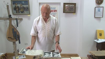 На Тернопільщині зібрали 200 експонатів до 100-річчя бандуриста Зіновія Штокала