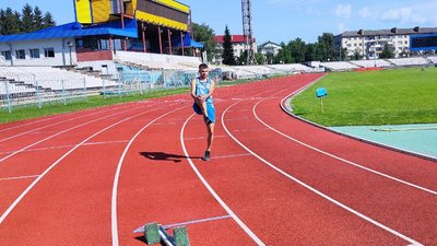 Спринтер з Луцька Ерік Костриця розповів про перемогу на міжнародному турнірі і підтримку чехів Спринтер з Луцька Ерік Костриця розповів про перемогу на міжнародному турнірі і підтримку чехів