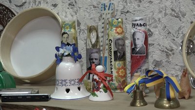 Житомирянка Ганна Івченко зібрала понад 100 різних музичних інструментів Житомирянка Ганна Івченко зібрала понад 100 різних музичних інструментів