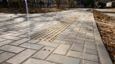 У Житомирі завершили реконструкцію скверу біля пам'ятника жертвам голодомору 1932-33 років У Житомирі завершили реконструкцію скверу біля пам'ятника жертвам голодомору 1932-33 років