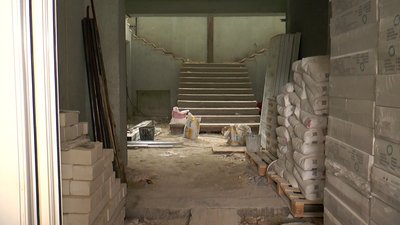 Надаватимуть понад 100 адмінпослуг: на Луганщині ремонтують будівлю ЦНАП Надаватимуть понад 100 адмінпослуг: на Луганщині ремонтують будівлю ЦНАП