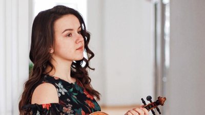 Музикантка з Тернопільщини написала патріотичну пісню про російсько-українську війну
