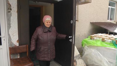 2023: За понад рік Хмельниччина зустріла 220 евакуаційних потягів з Херсону 2023: За понад рік Хмельниччина зустріла 220 евакуаційних потягів з Херсону