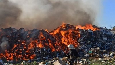 В Одеській області загорілося сміттєзвалище на території 2 гектари