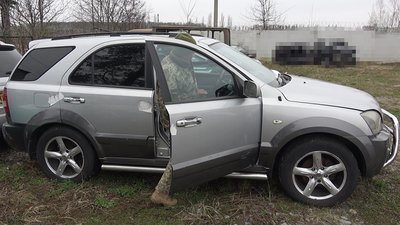 На Житомирщині чотири вилучених позашляховики передали ЗСУ На Житомирщині чотири вилучених позашляховики передали ЗСУ