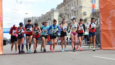 Лідери збірної та міжнародні судді: чемпіонат України зі спортивної ходьби у Луцьку Лідери збірної та міжнародні судді: чемпіонат України зі спортивної ходьби у Луцьку